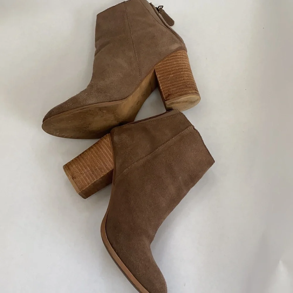 Urban Outfitters Suede‎ Stacked Heel Ankle Boots